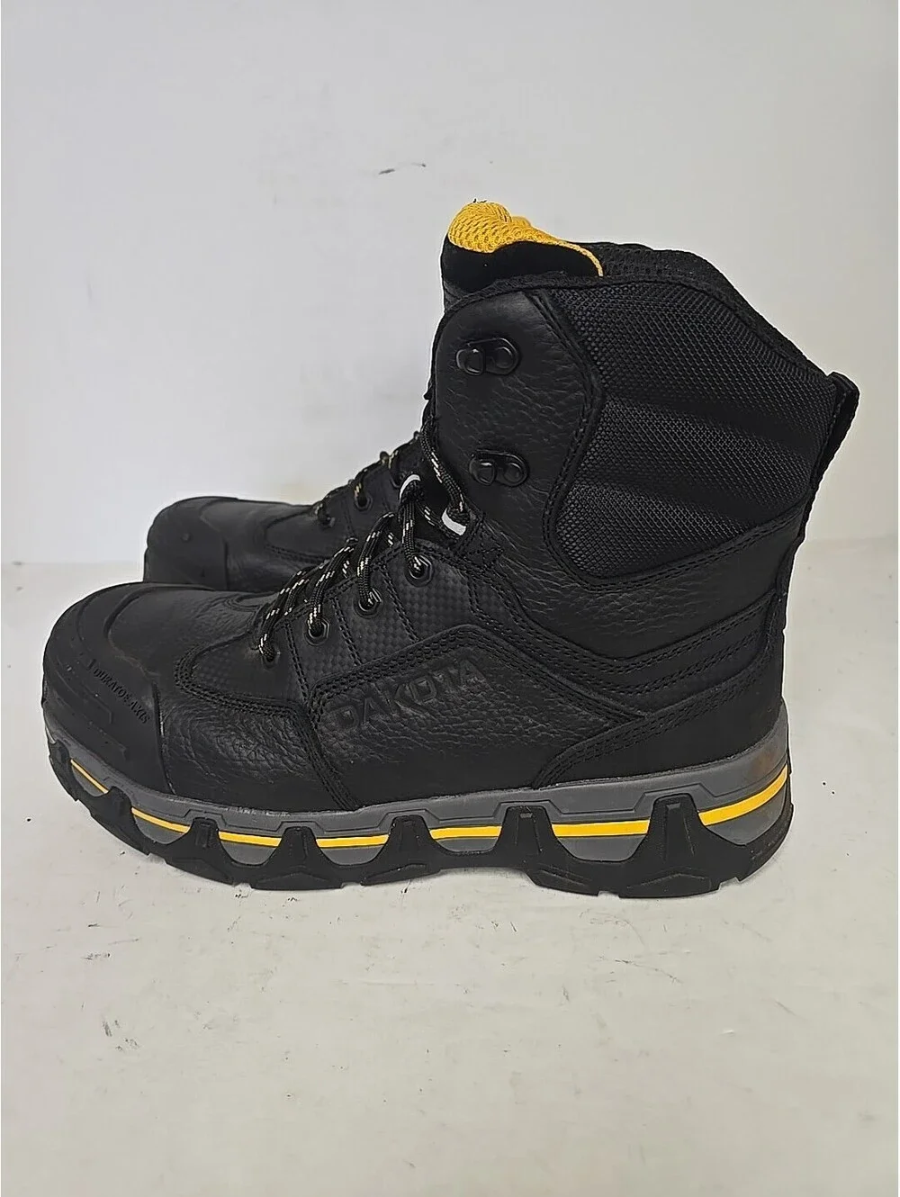 Dakota used boots